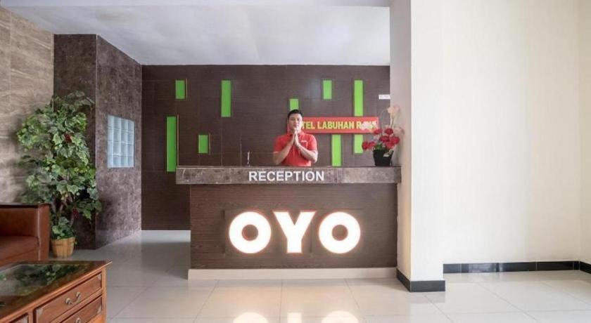 מדאן Oyo 741 Hotel Labuhan Raya מראה חיצוני תמונה