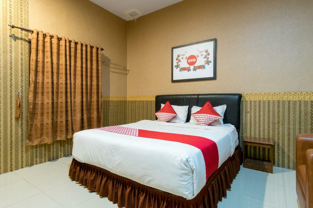 מדאן Oyo 741 Hotel Labuhan Raya מראה חיצוני תמונה
