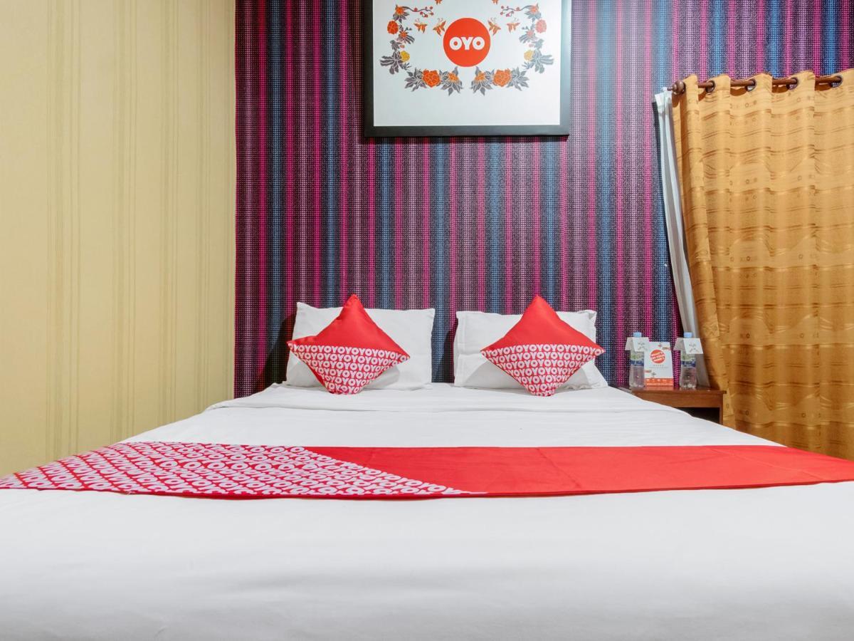 מדאן Oyo 741 Hotel Labuhan Raya מראה חיצוני תמונה