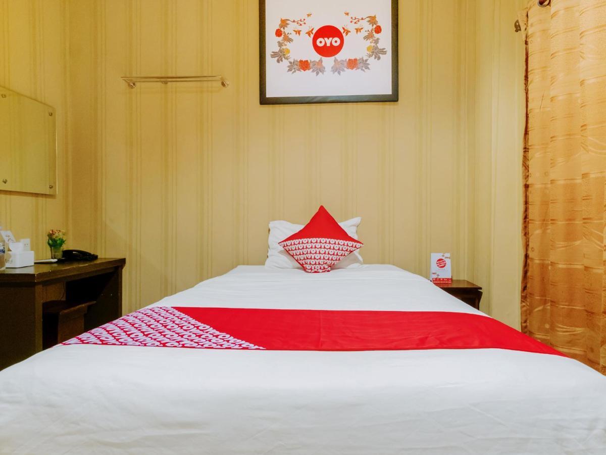 מדאן Oyo 741 Hotel Labuhan Raya מראה חיצוני תמונה
